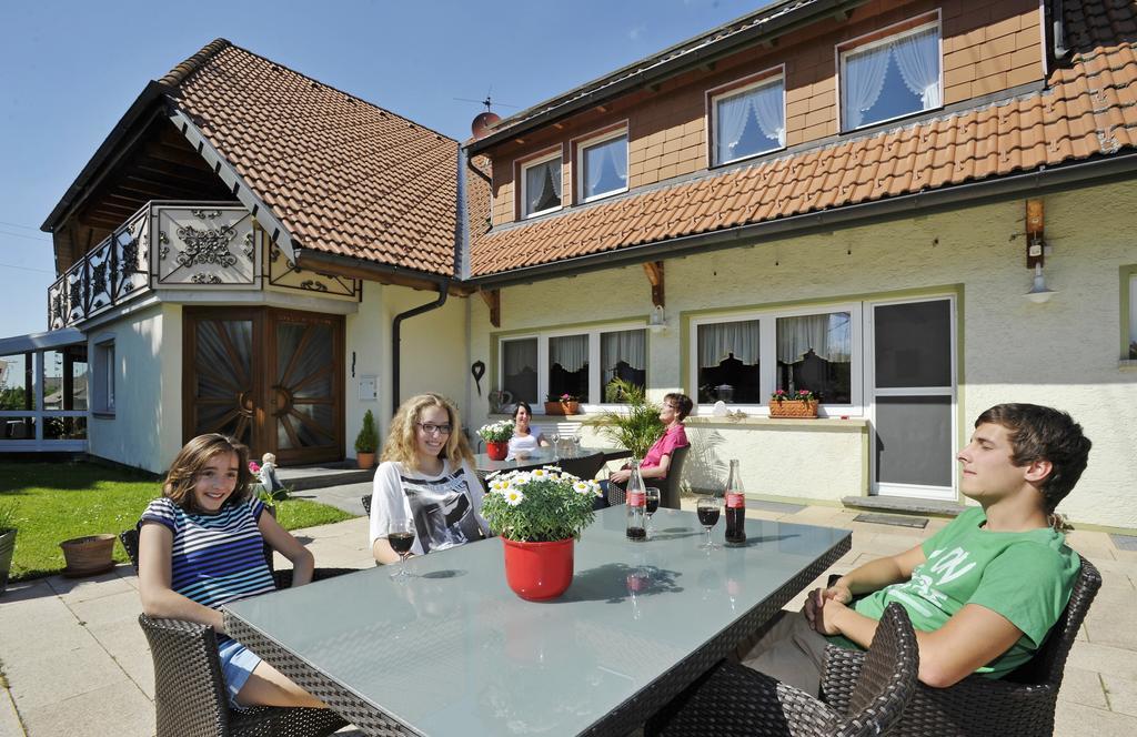 Pension Fohrenberg Ewattingen Экстерьер фото